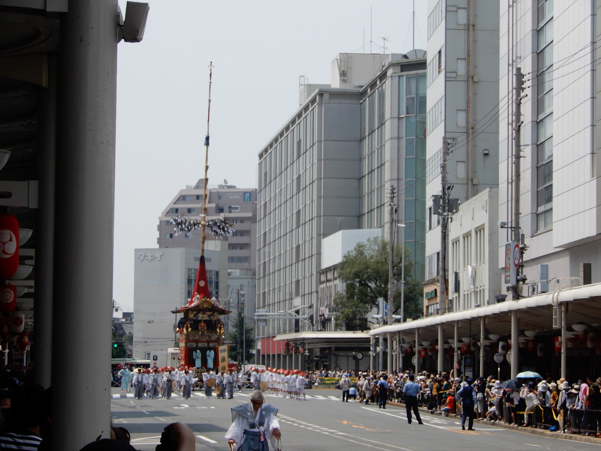 Niwatori-hoko float during Kyoto's Gion Matsuri procession