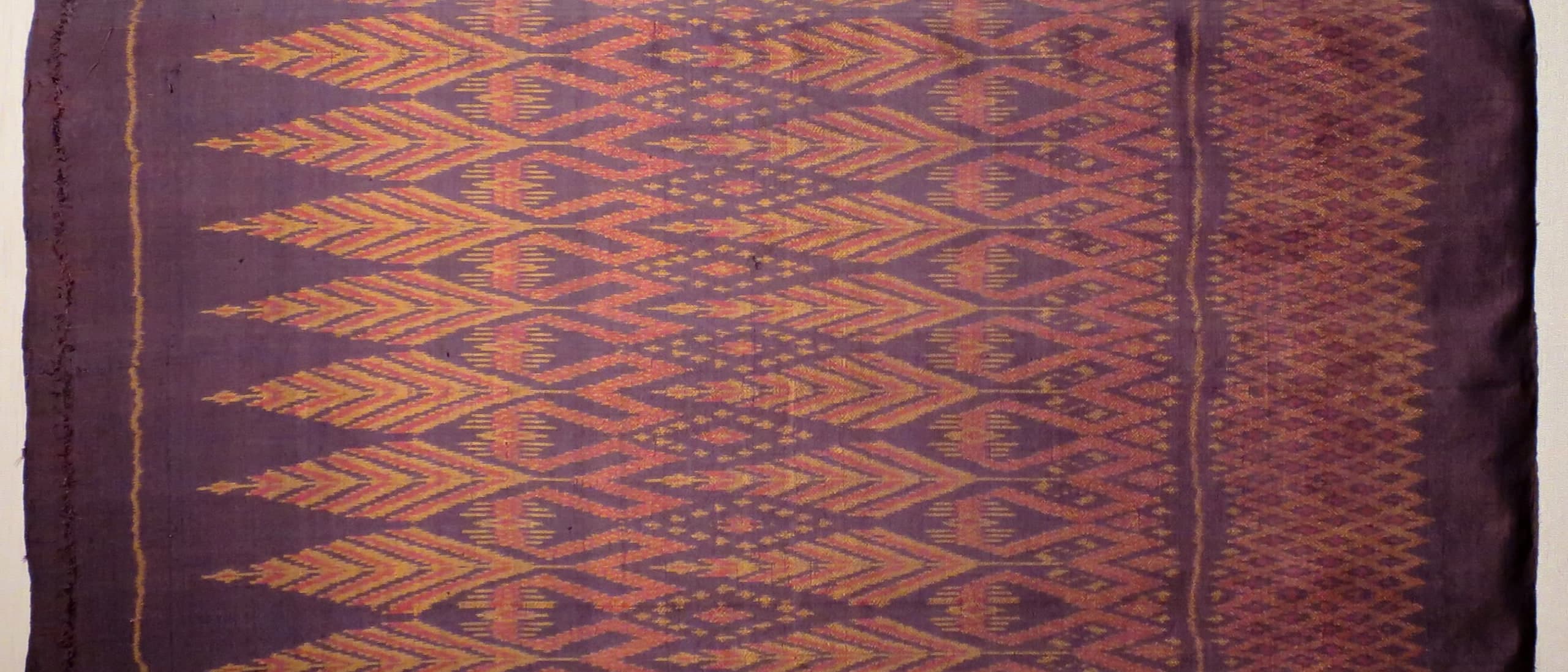 Thai silk sarong with weft ikat pattern, 1940s, from the East-West Center textile collection