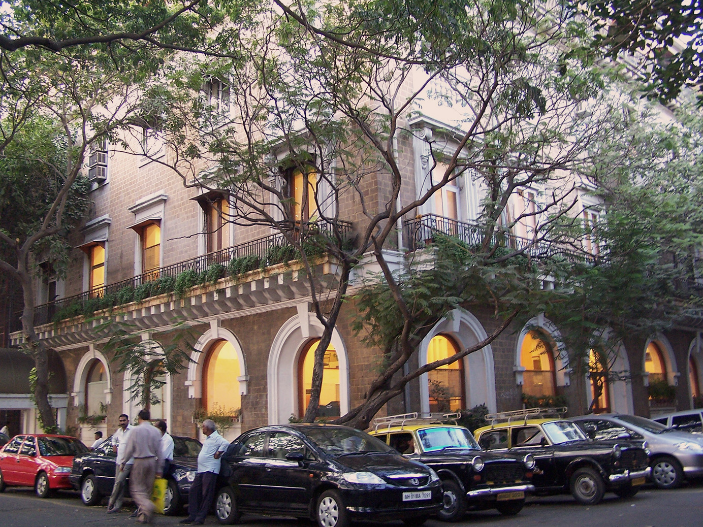 Edwardian streetscape of Ballard Estate, Fort, Mumbai