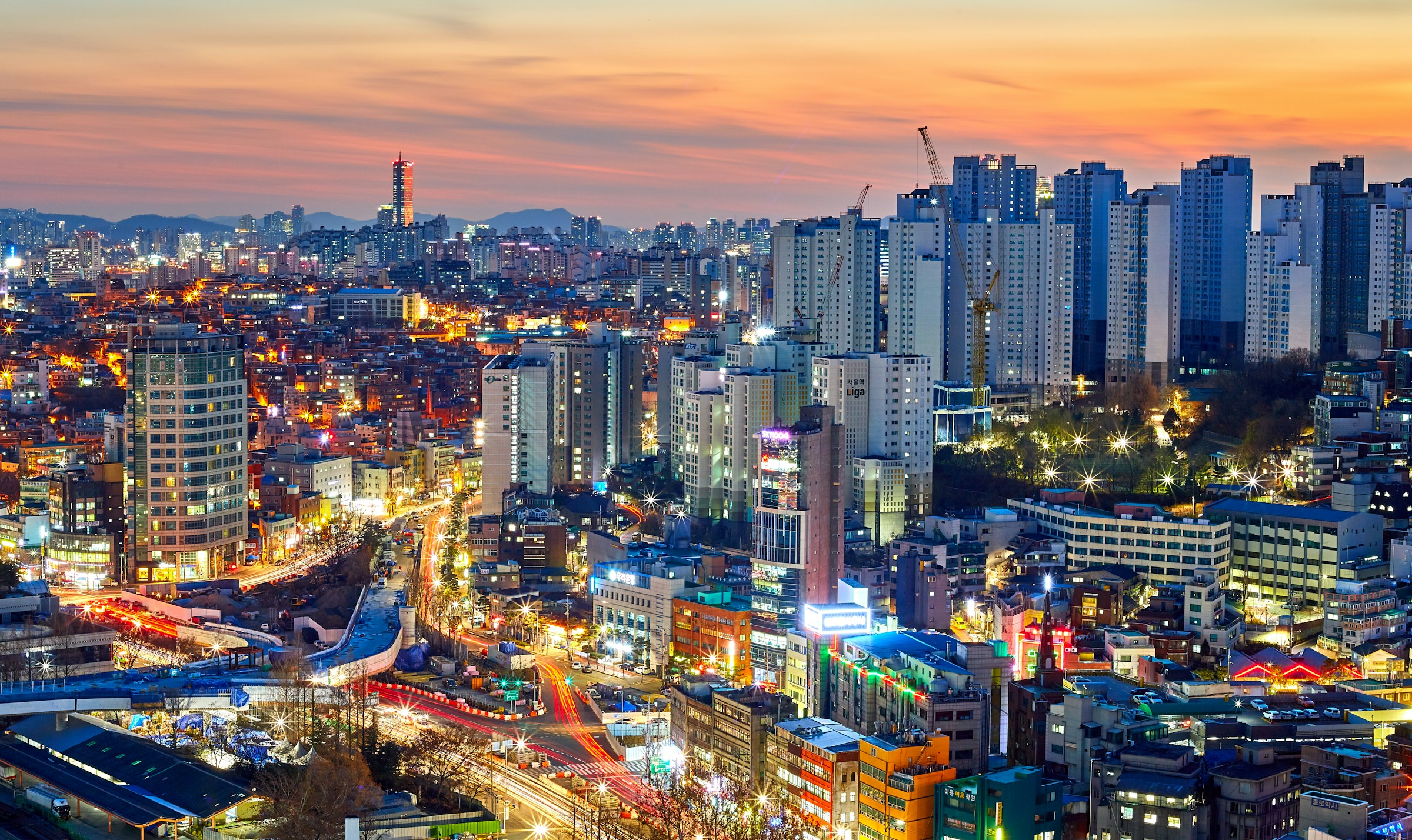 Seoul high-rise district at dawn