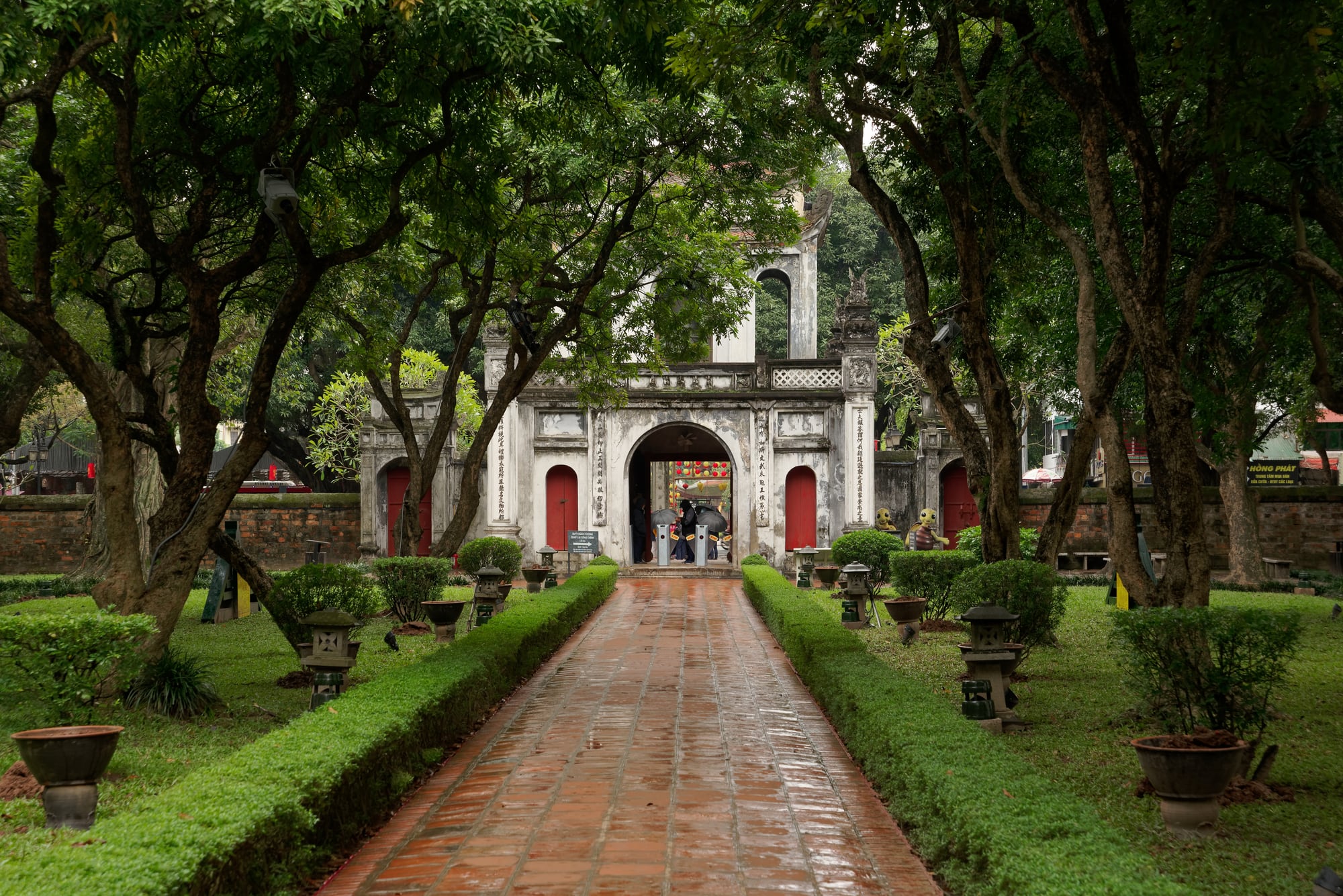 A gate inside the Temple of Literature, Hanoi
